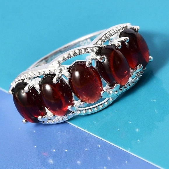 Jewelry - Mozambique Garnet 5 Stone Ring in Sterling Silver